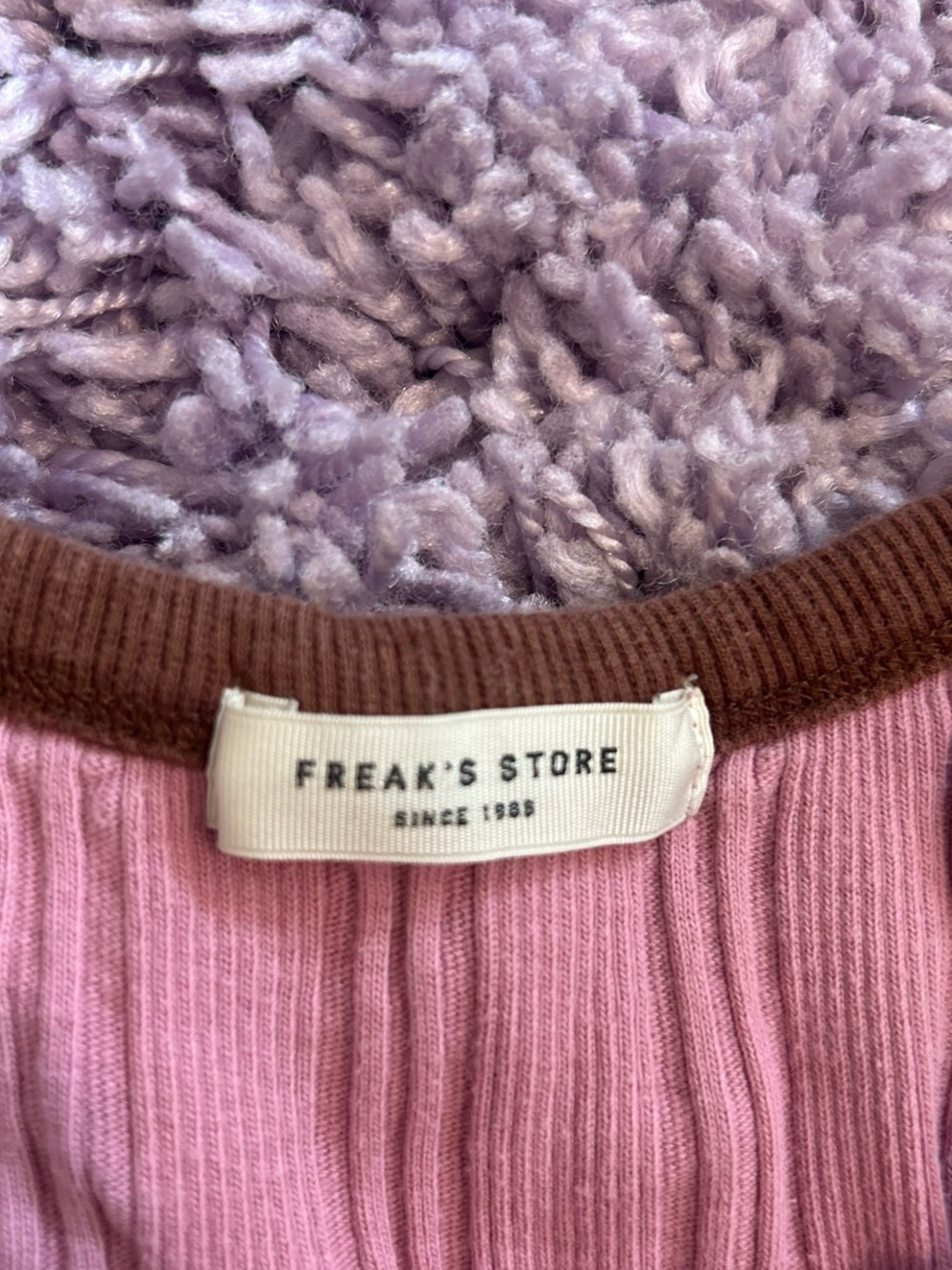 Pink Ribbed Tank with Brown Trim - - Picture 3 of 3